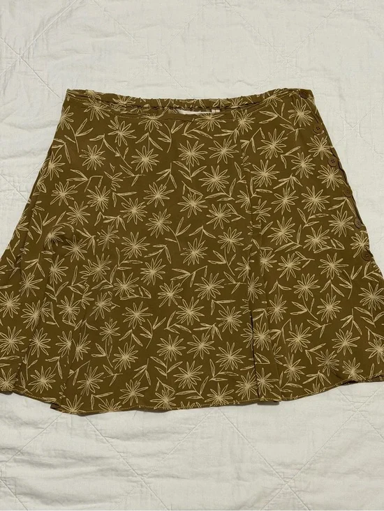 Max Studio Olive Green Floral A-Line Mini Skirt