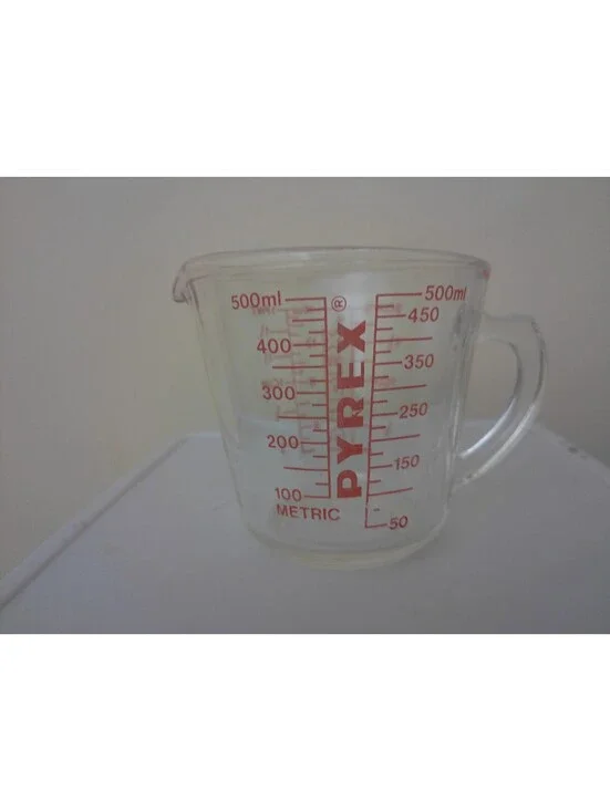 Vtg Pyrex Vintage Glass Measuring Cup 2 Cup 16 oz 500ml Red Lettering Kitchen