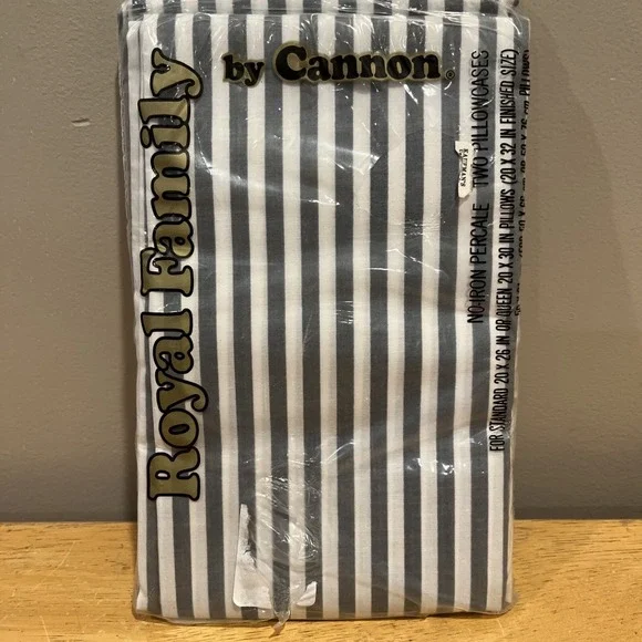 Vtg NOS Cannon Royal Family Gray‎ Striped Standard/Queen Pillowcases