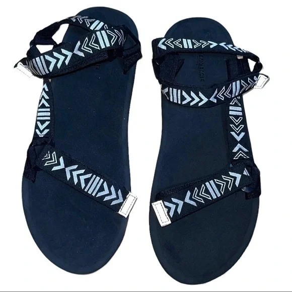 American Eagle Outfitters Men’s Sandals - Black & Gray Tribal Design - Size 11