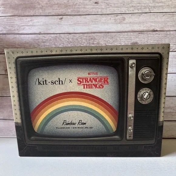 NIB Stranger Things X Kitsch Rainbow Room Pillowcase + Eye Mask 2pc‎ Set