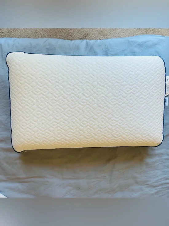 Innocor Comfort memory foam pillow