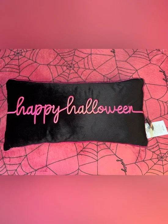 Ashland Happy Halloween pillow BNWT