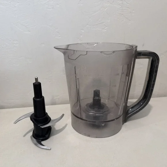Ninja BL201 Pulse 40oz Replacement Pitcher Jar and Total Crushing Blade Set