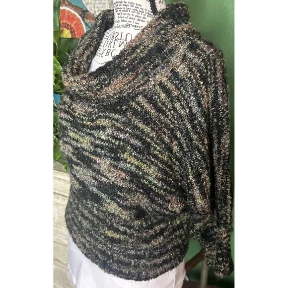 Rag Off The Shoulder Grunge Fairy goblin core sweater Small