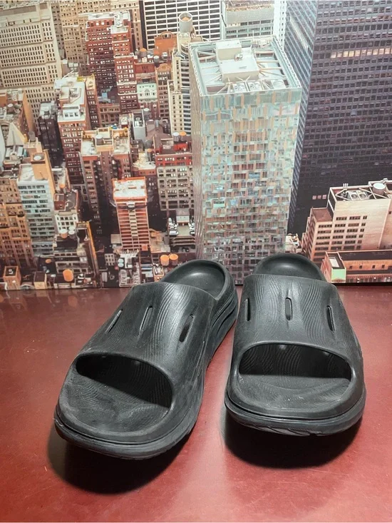Hoka One One Ora Recovery Slides Mens Size 12 Black Slip On Sandals Comfort Shoe