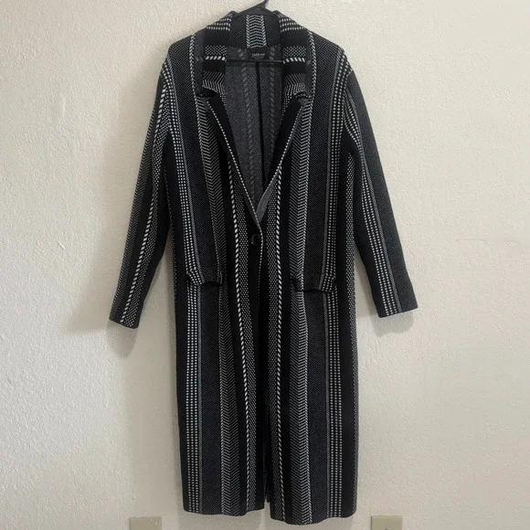 ZARA KNIT Striped‎ Geometric Maxi Cardigan Sweater Jacket Women S Black White