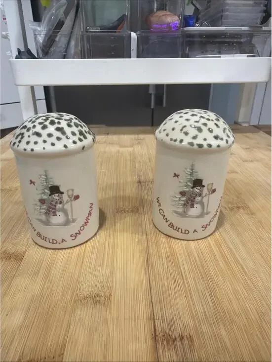 Vintage Home Interiors Stoneware We Can Build A Snowman Salt & Pepper Shakers *