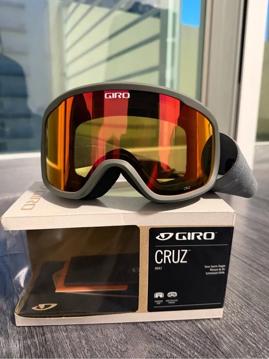 Giro Cruz Goggles — Gray Frame with Red-Orange Mirrored Lens