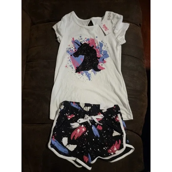 Justice unicorn paint splatter top size 8 dolphin shorts size 7 nwt