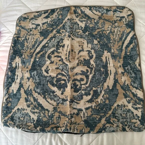 Pillow Covers Set of 2 Raymore and Flanagan Furniture
