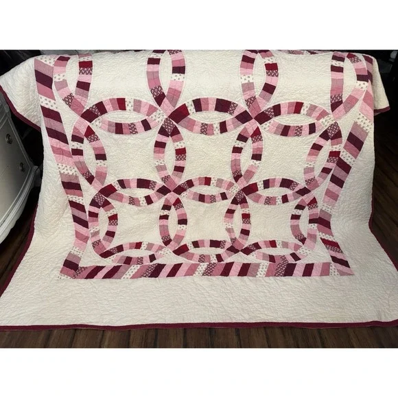 VINTAGE Queen Size DOUBLE WEDDING RING Pink Red QUILT Handmade 84