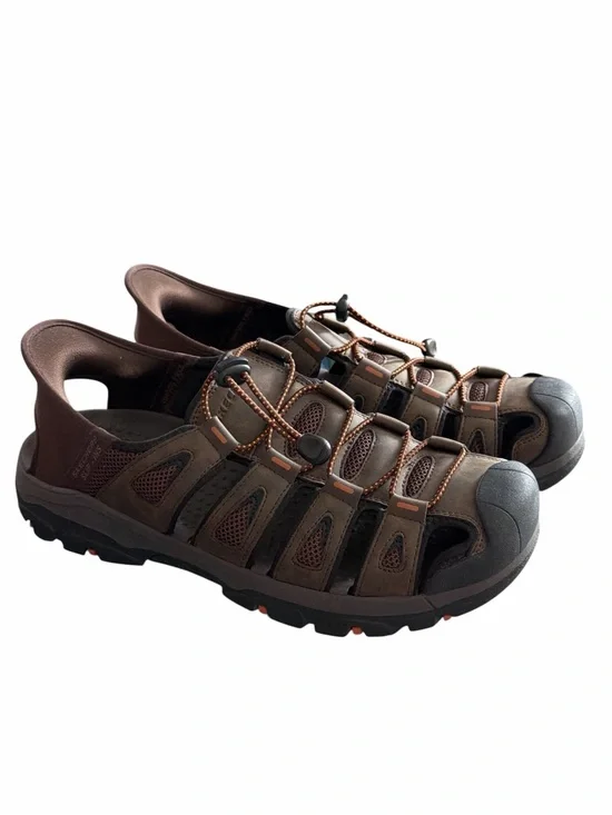 Skechers Brown & Black Men's Closed-Toe Outdoor Sandals