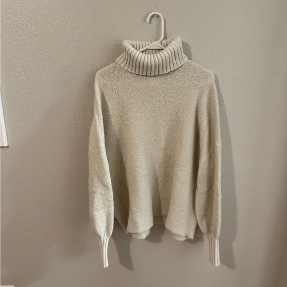 Aerie Offline Turtleneck Sweater Size XS