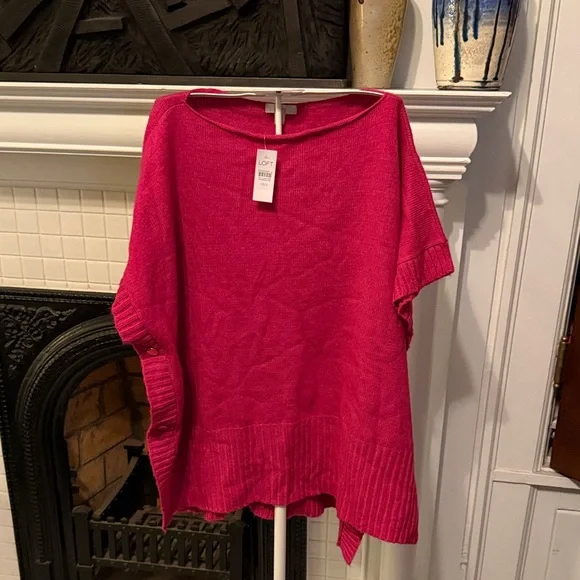 LOFT Fuchsia Knit‎ Poncho