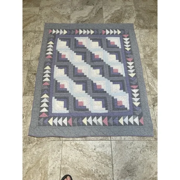 Vintage Quilt Log Cabin Pattern 59