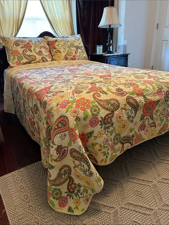 Greenland Home Fashions Floral Paisley Quilted Bedspread Set , Multi col.90”x90”