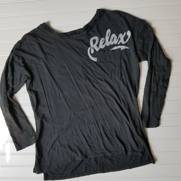 Old‎ Navy Relax Pocket Tee Size 16