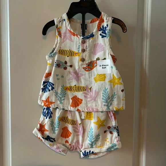 OLD NAVY Baby Girl 2pc outfit Under the sea sz 3-6 mo NWT