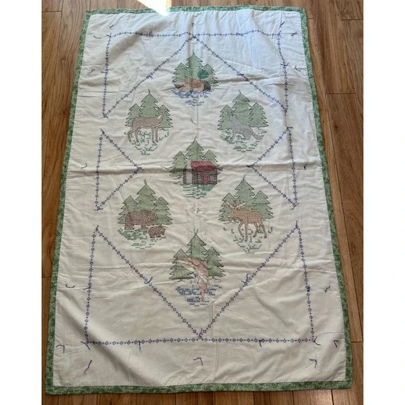 Jack Dempsey Great Outdoors‎ Fox White Lap Boy Cabin Quilt 58'' x 38''