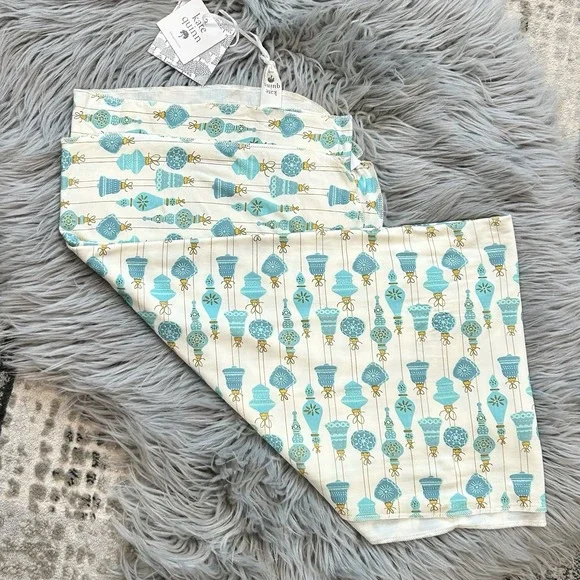 Kate Quinn Blue Ornament Bamboo Swaddle Blanket‎ Approx 48