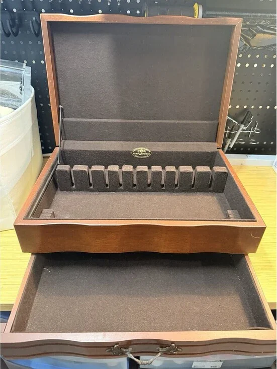 VTG Reed and Barton Mahogany Wood Silverware Chest Flatware Box Drawer *