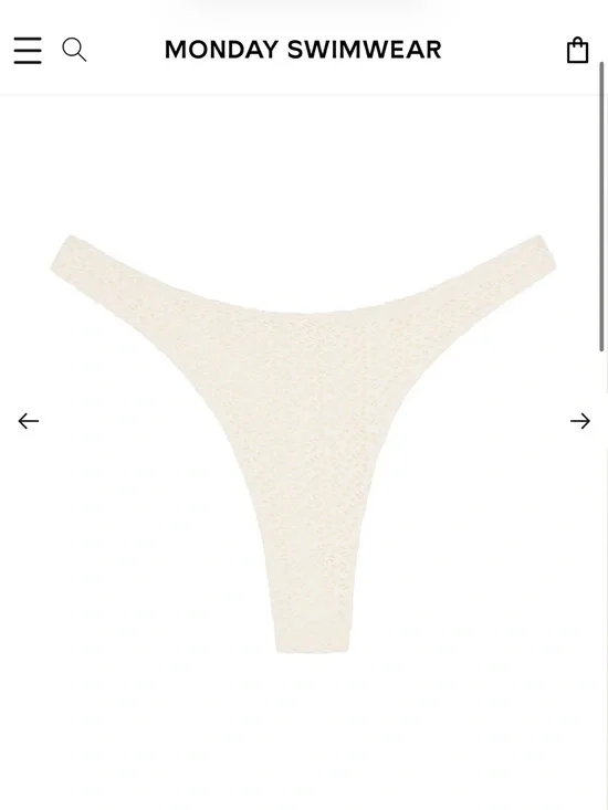 NWT Monday Swimwear Tamarama Bottom Size Medium in Ivory Crochet