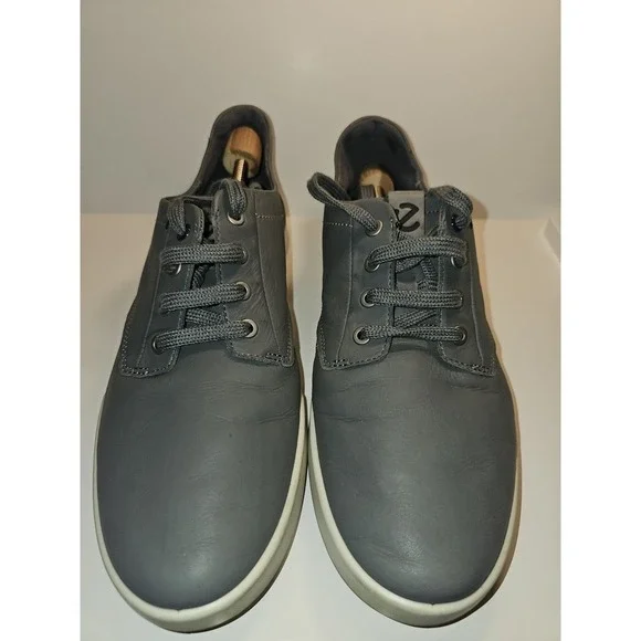 Ecco Men's Leather Sneakers Grey‎  Size 10