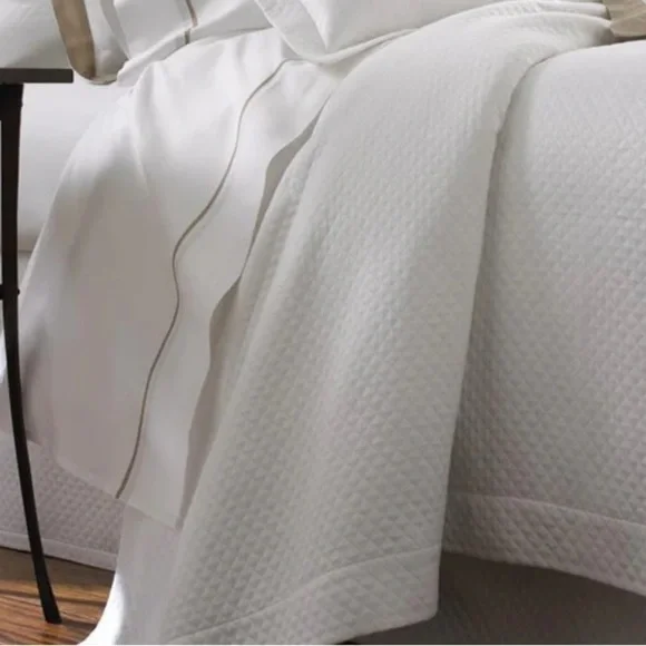 NEW Legacy Home Twin 100% Cotton Quilt Coverlet White Made In USA