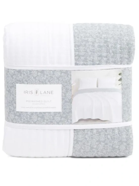 IRIS LANE reversible quilt