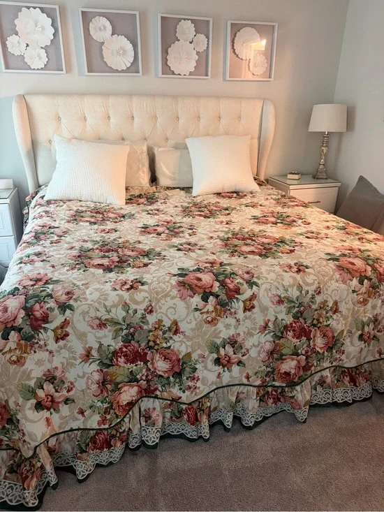 Floral Quilted Bedspread Garden Pink Red Cream Cal King Country Farmhouse