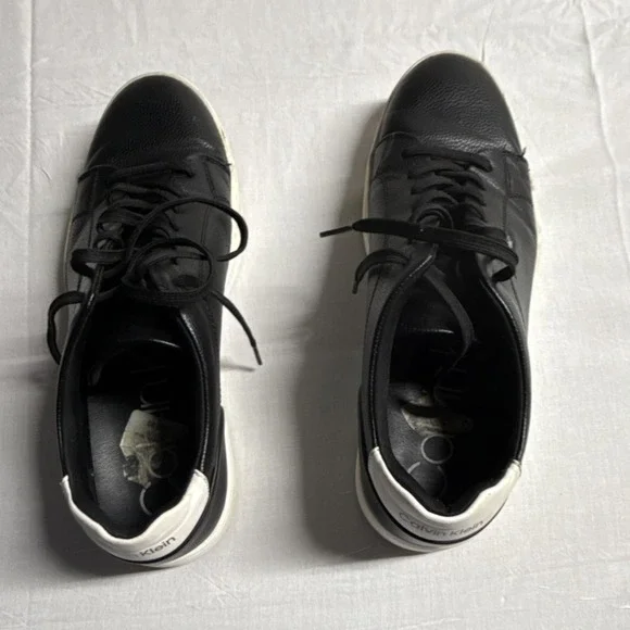 Calvin Klein Winston Black Leather Men's Sneakers Lace Up Comfort Size 10.5