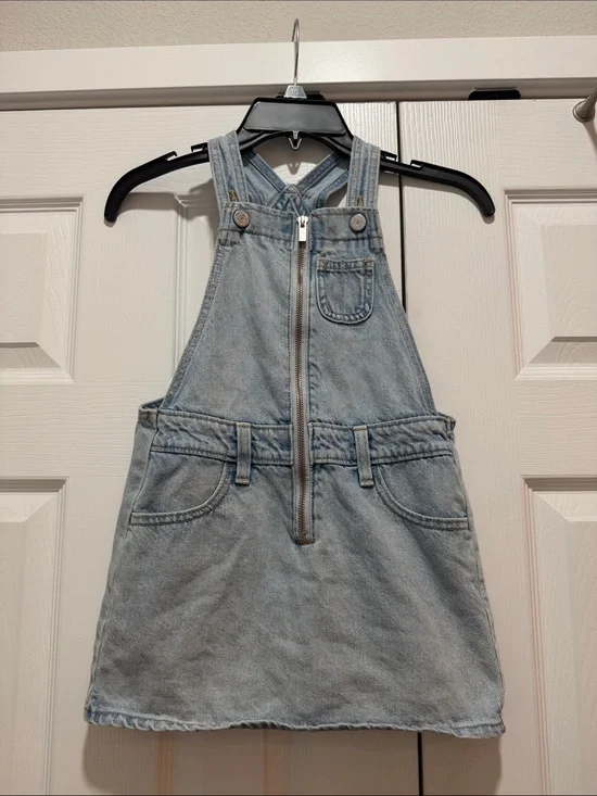 Old Navy Kids Light Blue Denim Overall Dress with Front Zip Small 6/7‎