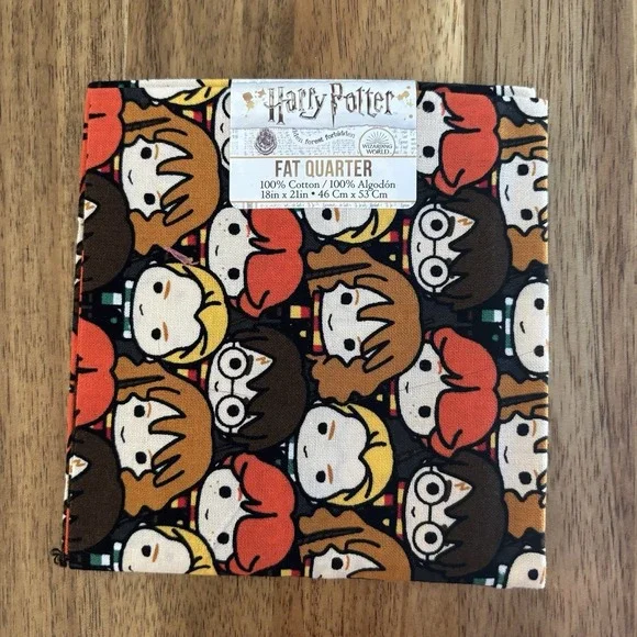 1 HARRY POTTER WIZARDING WORLD FAT QUARTER FABRIC 18