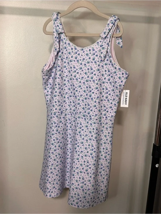 Old Navy Light Pink Active Dress with Lace Trim