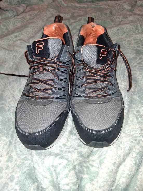 Fila Men's Gray and Orange Athletic Sneakers