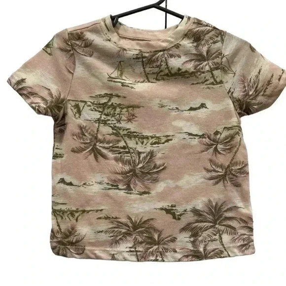 Old Navy T-shirt