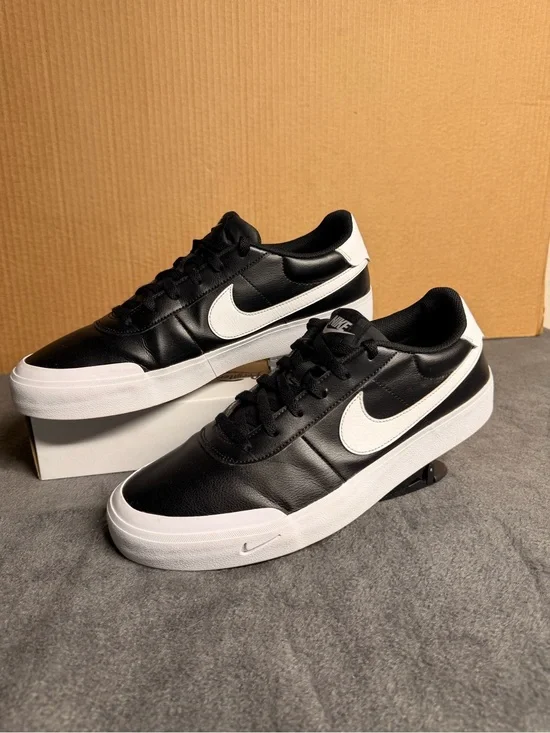 Nike Court Shot Men’s Sneakers Black White Leather Size 12