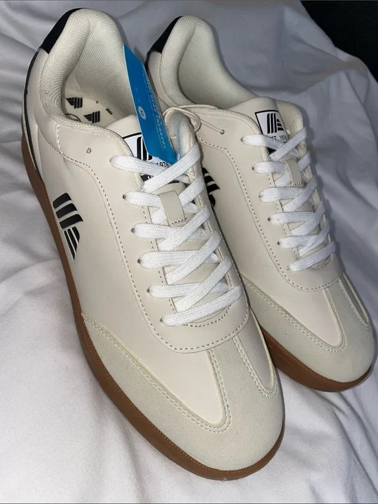 ALDI GEAR Cream Sneaker with Black Logo Size 12