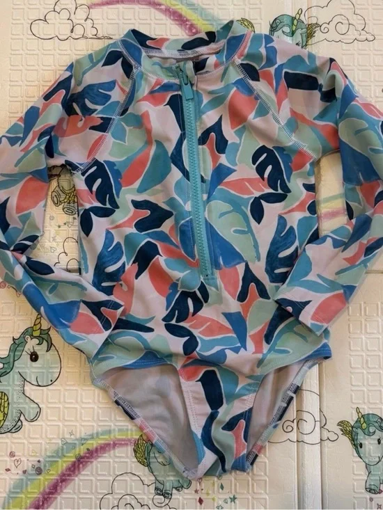 Old Navy Girls Long Sleeve One-Piece Swimsuit - Toddler swimsuit 4T - 50 SPF