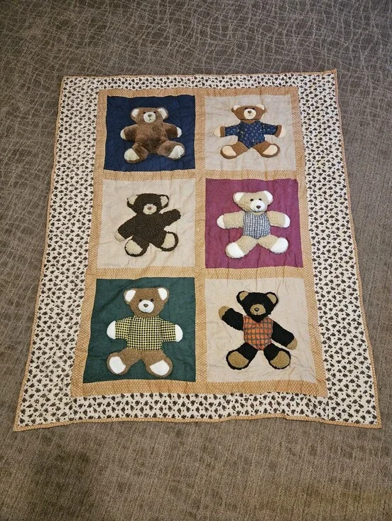 Vintage Cracker Barrel 3D Teddy Bear Quilt Crib Blanket Wall Hanging