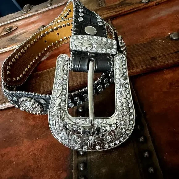 Nocona Blazin Roxx Rhinestone Belt