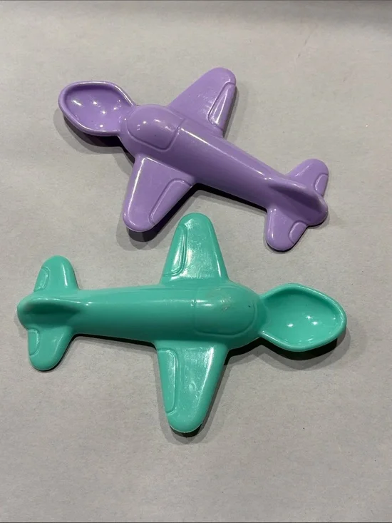 Vintage food flyers 1990’s Y2K Purple and Teal Airplane Scoop Toys - Kids Toys