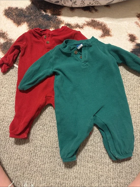 Twin coordinating outfits