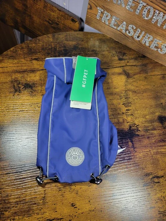 GF Pet Reversible Elasto-fit Dog reversable raincoat size 2xs