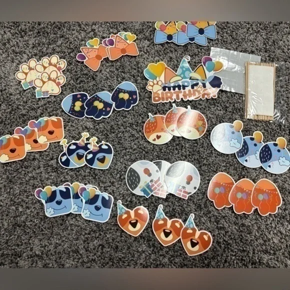 New Bluey cake/ cupcake toppers