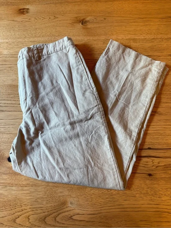 G.H. Bass & Co. linen & cotton pants in size 33x28
