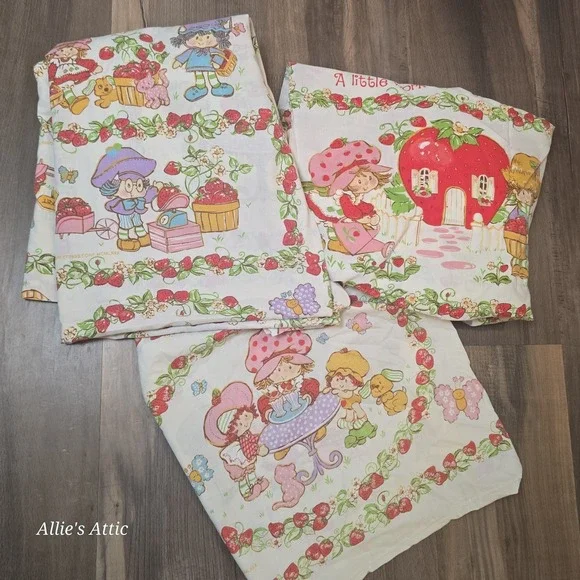 Vintage Strawberry Shortcake Friends Twin Sheet Set Fitted Flat Pillow Case 3 Pc