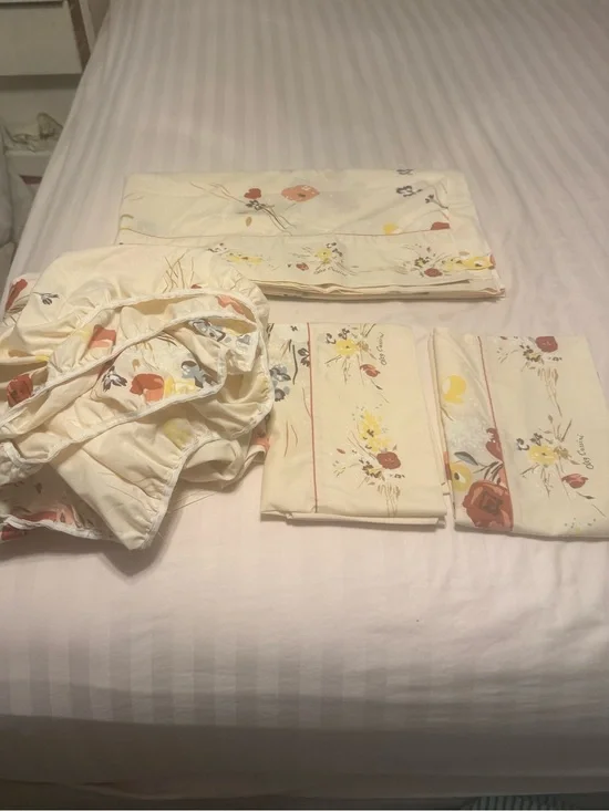 Oleg Cassini Cream Floral Sheet Set double fitted flat 2 pillow cases vintage