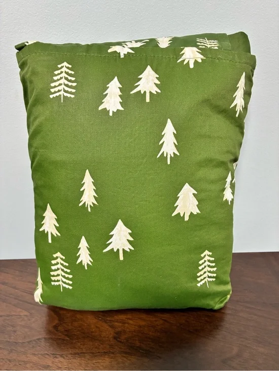 Target 100% Cotton Lodge Sheet Set - Great Bay Home in Olive Little Trees print
